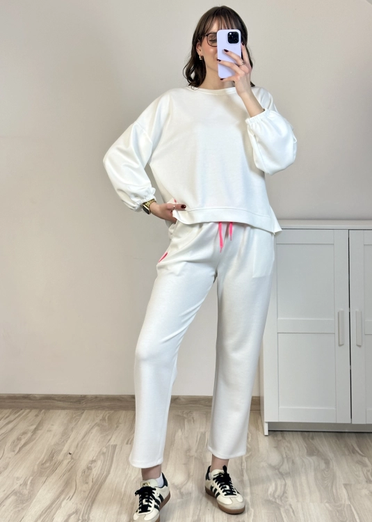 komplet dresowy damski masełkowa tkanina śmietankowy miękki komplet dresowy damski jasny elegancki casual