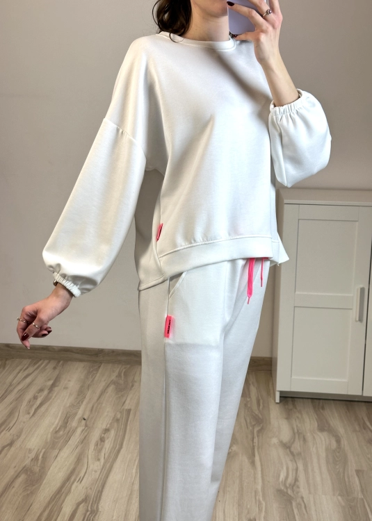 komplet dresowy damski luźna bluza i spodnie modny komplet damski casual look butik