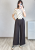 modne spodnie damskie wide leg z paskiem lekkie spodnie na lato styl casual elegancki outfit spodnie damskie z wysokim stanem szerokie nogawki wiskoza eleganckie spodnie do pracy i na co dzień