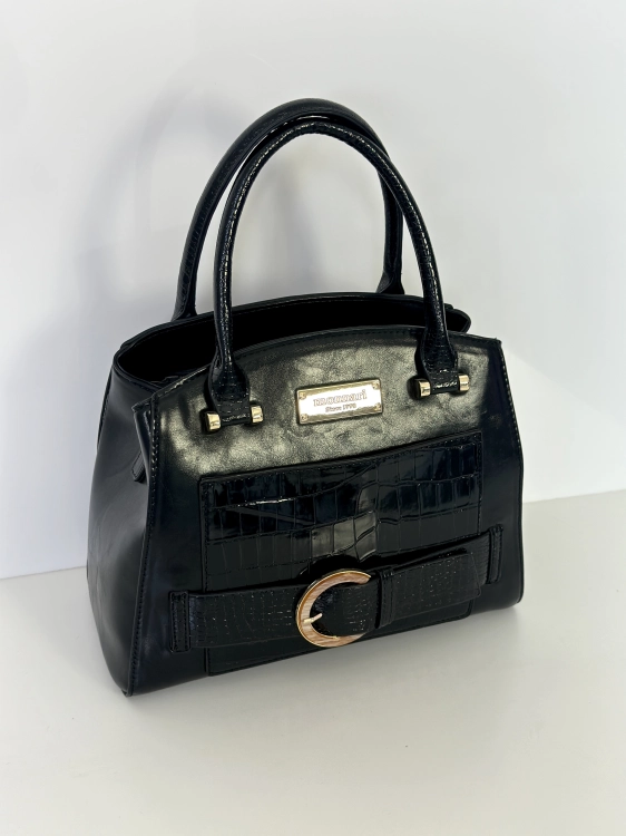 torebka elegancka kuferek czarna czarna torebka kuferek elegancka złota klamra torebka kuferek czarna tłoczenie krokodyla