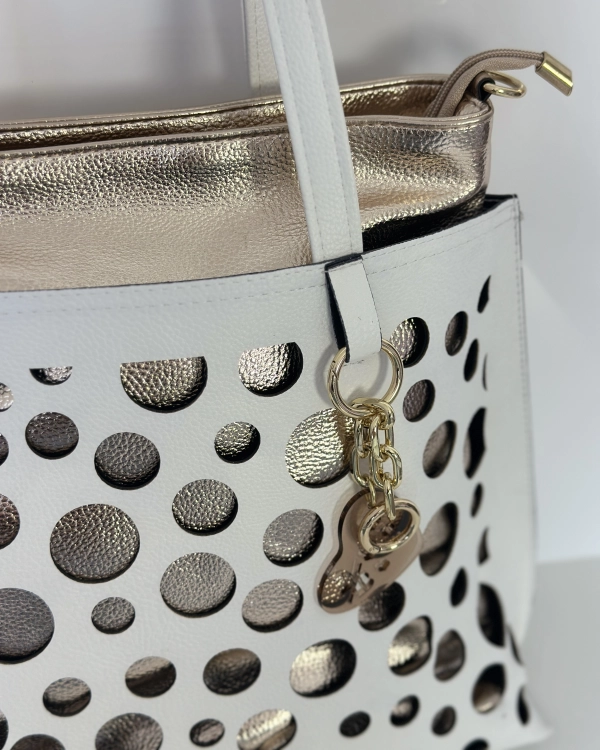 biała torebka z organizerem shopper torebka shopper biała casual styl biała torebka z wycięciami geometrycznymi