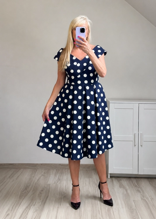 sukienka midi rozkloszowana wizytowa sukienka elegancka na większy rozmiar sukienka na wesele dla puszystych midi