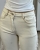 spodnie mom fit klasyczne spodnie kremowe wysoki stan spodnie mom fit outfit