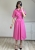 sukienka midi z krótkim rękawem kobieca stylizacja sukienka damska podkreślająca talię elegancka stylizacja