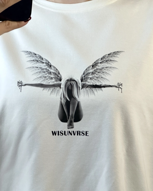 t-shirt z krótkim rękawem i prostym nadrukiem anioła luźna koszulka damska z nadrukiem anioła, codzienny styl i komfort noszenia