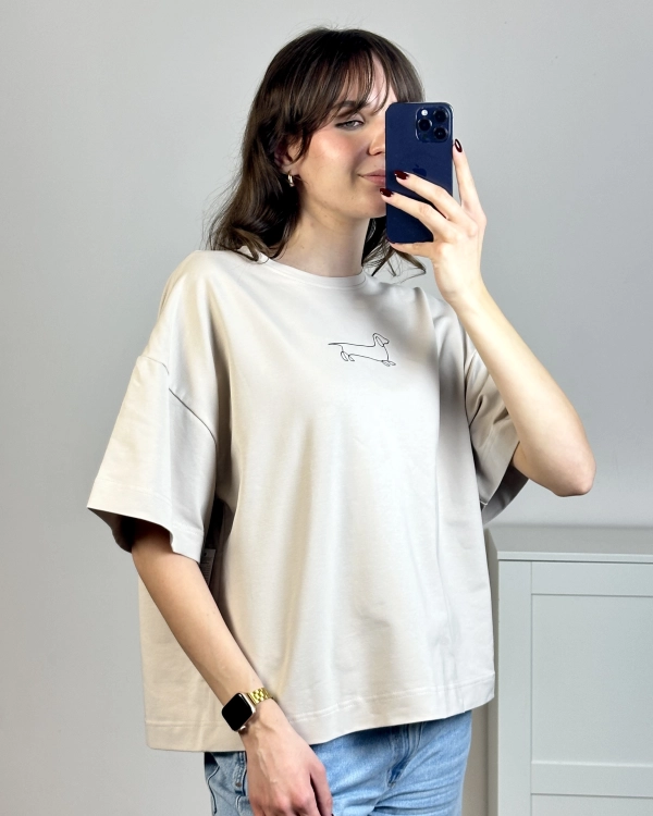 t-shirt basic z nadrukiem psa wygodny fason bawełniana koszulka z minimalistycznym nadrukiem jamnika