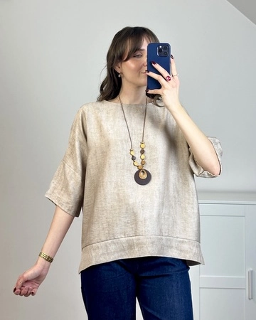 wiskozowa bluzka oversize damska z ozdobnym naszyjnikiem elegancka bluzka damska z wiskozy oversize z naszyjnikiem
