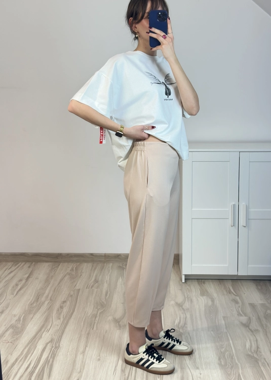 spodnie damskie do sneakersów spodnie damskie do eleganckich stylizacji modne spodnie damskie