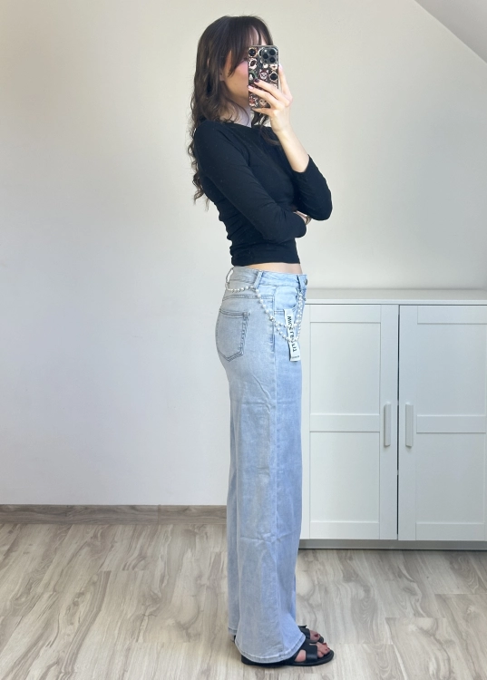 modne jeansy damskie jeansy damskie z ozdobnym paskiem jeansy damskie szerokie