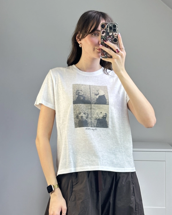 Biały bawełniany T-shirt damski z nadrukiem psów Lekki T-shirt damski z bawełny z artystycznym motywem psów