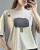 Lekki bawełniany T-shirt z materiałową aplikacją drzewa Casualowy beżowy T-shirt damski z oryginalnym motywem drzewa