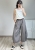 Spodnie culotte barrel w brązową kratkę z szeroką nogawką Bawełniane spodnie culotte barrel w drobną kratkę