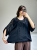 Lekka jedwabna bluzka do eleganckich stylizacji Jedwabna bluzka oversize z ozdobnym dekoltem
