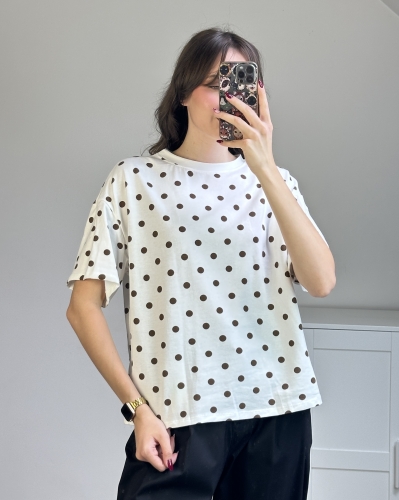 Koszulka bawełniana w brązowe groszki Luźny t-shirt damski z wzorem kropek