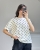 Bawełniana koszulka oversize w groszki Wygodny t-shirt damski z krótkim rękawem