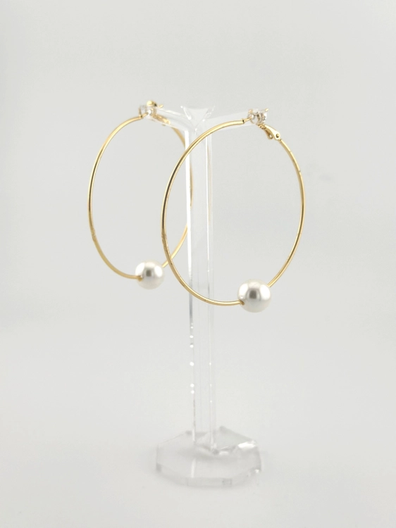 kolczyki koła, kolczyki z perłą, złote kolczyki damskie, minimalistyczna biżuteria, eleganckie kolczyki