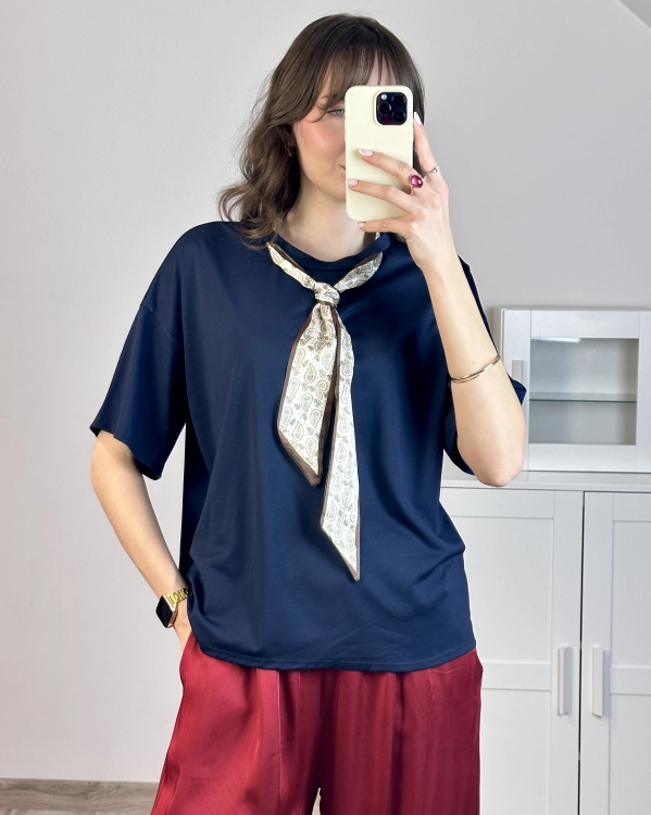 bluzka damska oversize z apaszką elegancki t-shirt damski premium granat