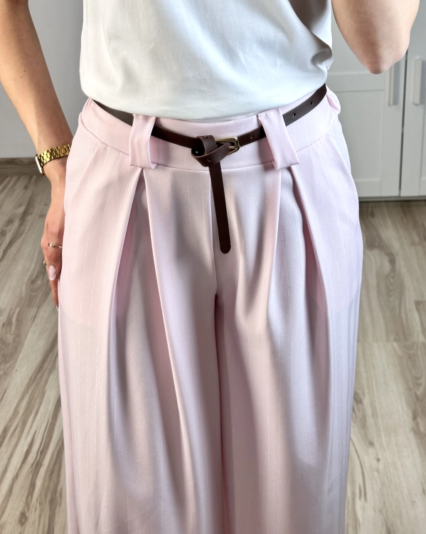 modne spodnie damskie z paskiem szerokie nogawki eleganckie stylizacje do biura