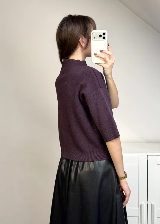 Sweter damski z wiskozą o pudełkowym kroju śliwkowy
