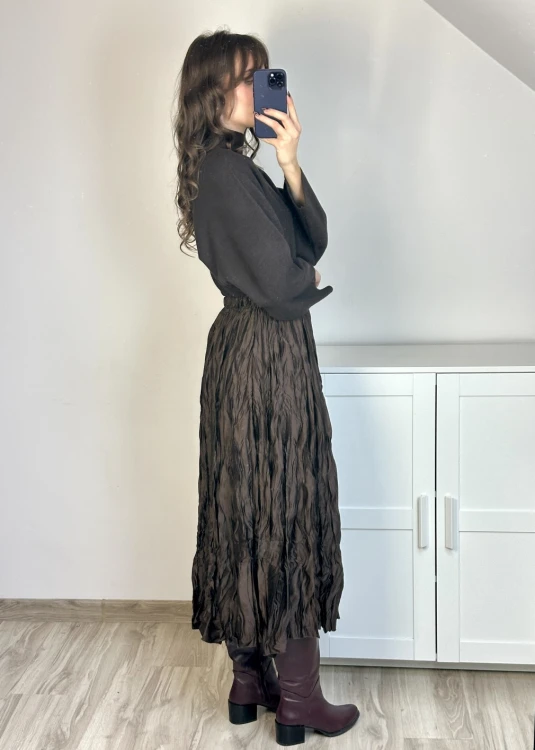 Brązowa spódnica maxi z elastyczną talią