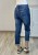 Modne jeansy damskie baggy fit do sneakersów