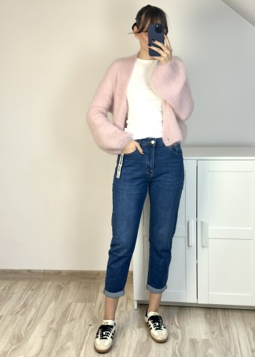 Damskie spodnie jeansowe z wysokim stanem i krojem Mom Fit