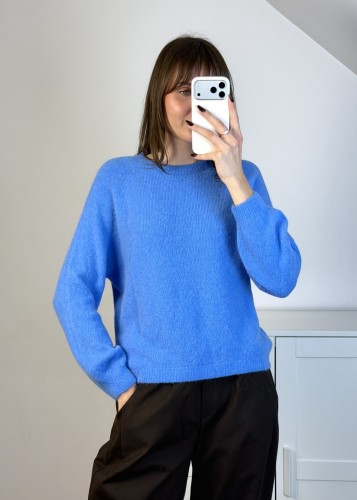 Niebieski sweter z alpaką Suri i wełną
