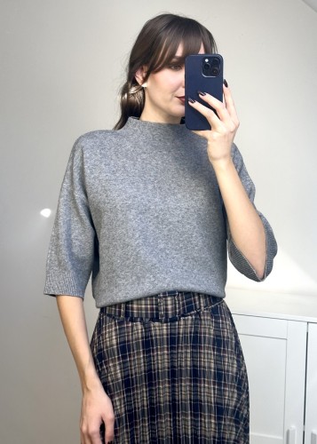 Sweter ze stójką i rękawem 3/4 – szary