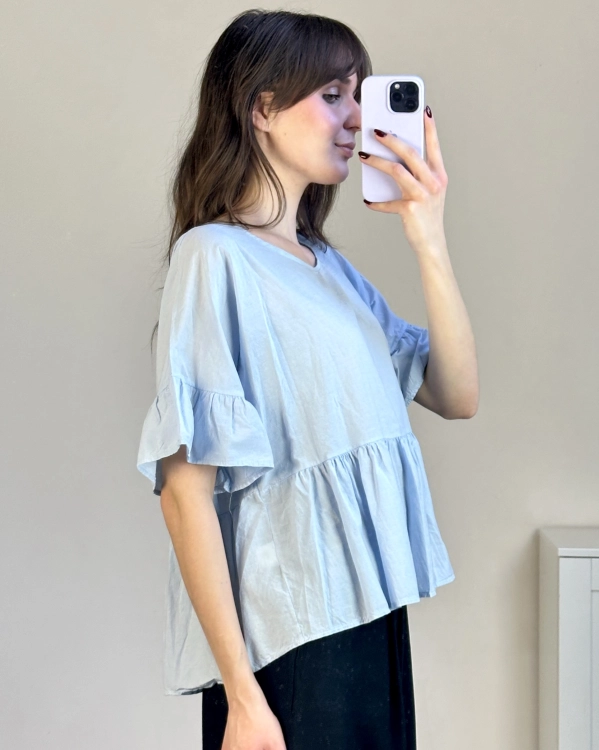 Bluzka luźna fason nierozpinany minimalistyczny styl Bluzka oversize idealna do spodni i jeansów