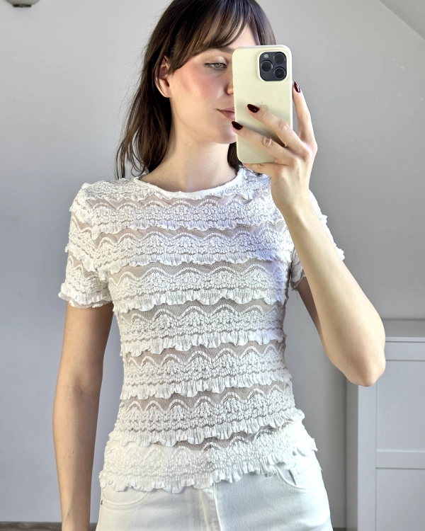 Top elastyczny koronka dopasowanie do sylwetki Top koronkowy elegancki styl pod marynarkę Top dopasowany wysmuklający sylwetkę